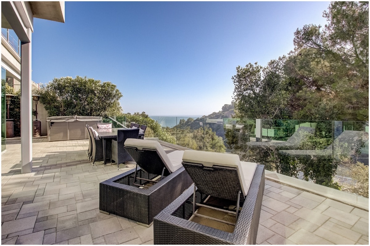 views luxurious outdoor patio