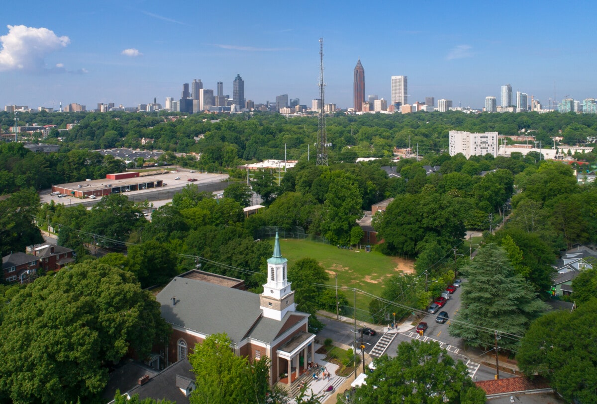 virginia highlands neighborhood park and view of skyline